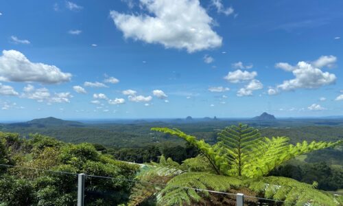 Mountaiin view room at Tranquil Park Maleny